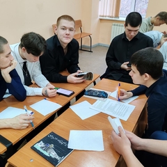 Студенты ЭС-24 покоряют бизнес-вершины на Кейс-чемпионате!